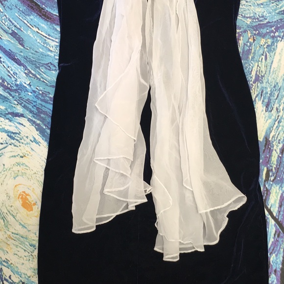 SOLD Vintage Velvet Blue Stunning 90s Retro Side - Picture 7 of 8